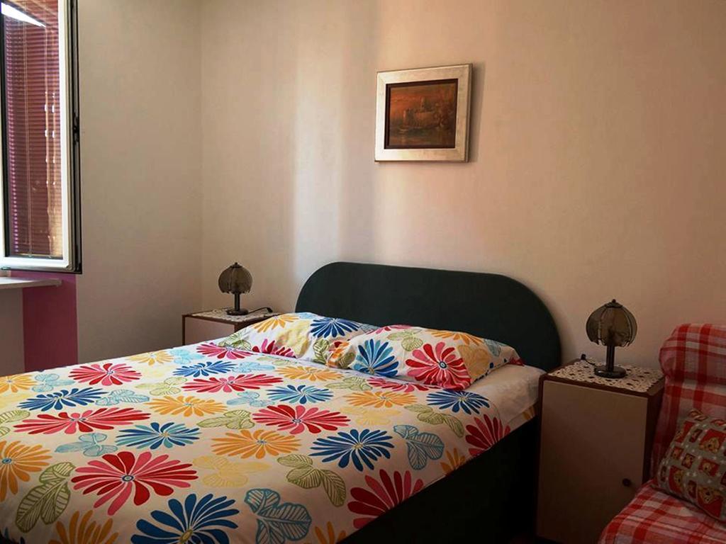 Central Sibenik Apartments Šibenik Quarto foto