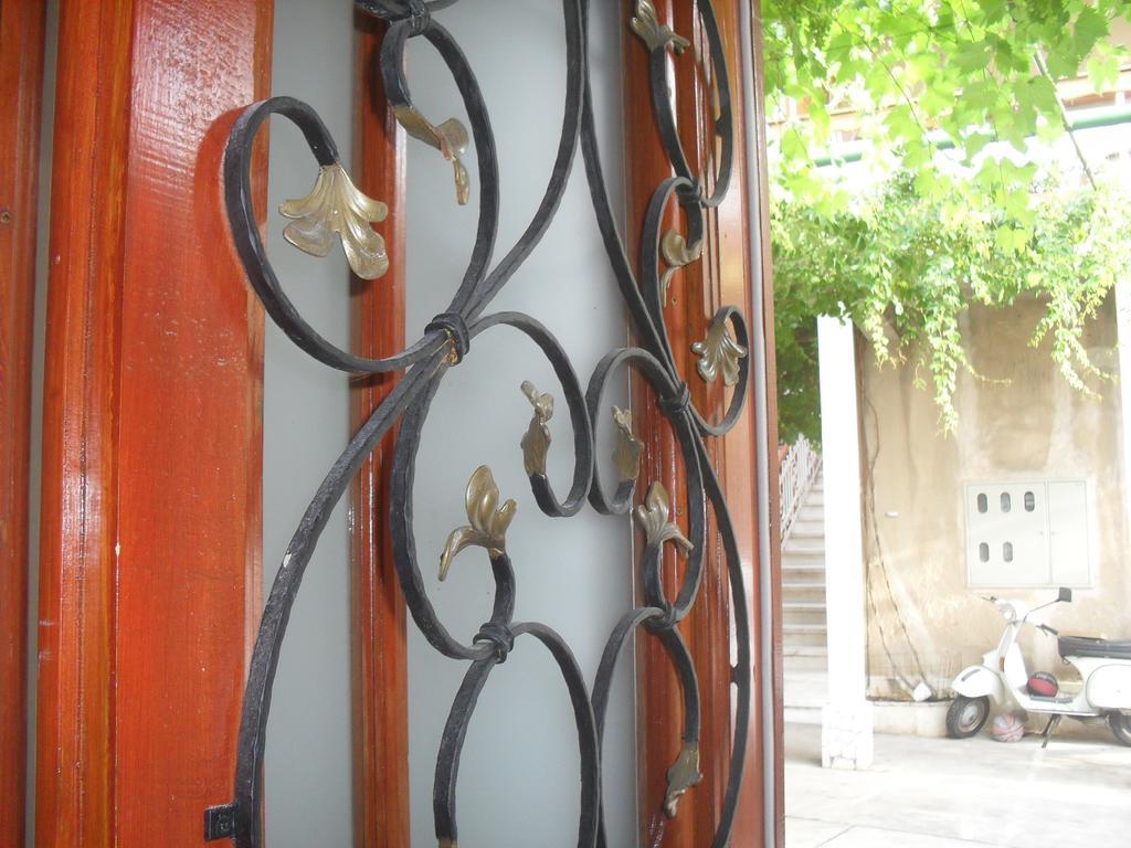 Central Sibenik Apartments Šibenik Quarto foto